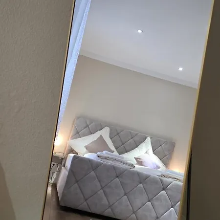 Mary * Эйзенах